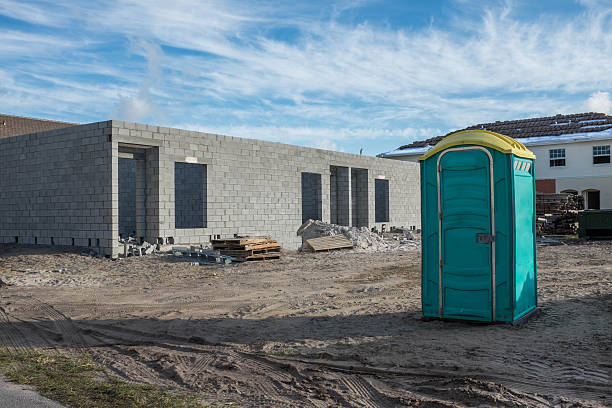 Best Porta potty delivery and setup  in Basehor, KS